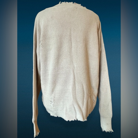Forever 21 Women’s Distressed Knit Sweater Beige Tan M Oversized Slouchy V-Neck - Picture 5 of 13